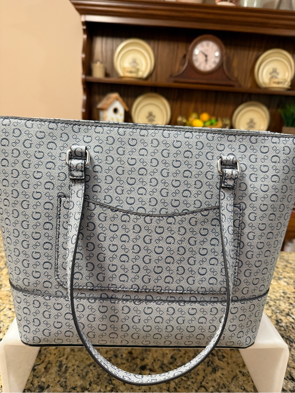 GUESS Light Gray Tote with Black Logo and Gold Hardware @ Wallet - Picture 3 of 9